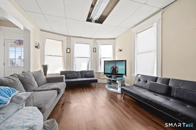 $494,900 | 36 Brewster Street, Waterbury, CT 06704