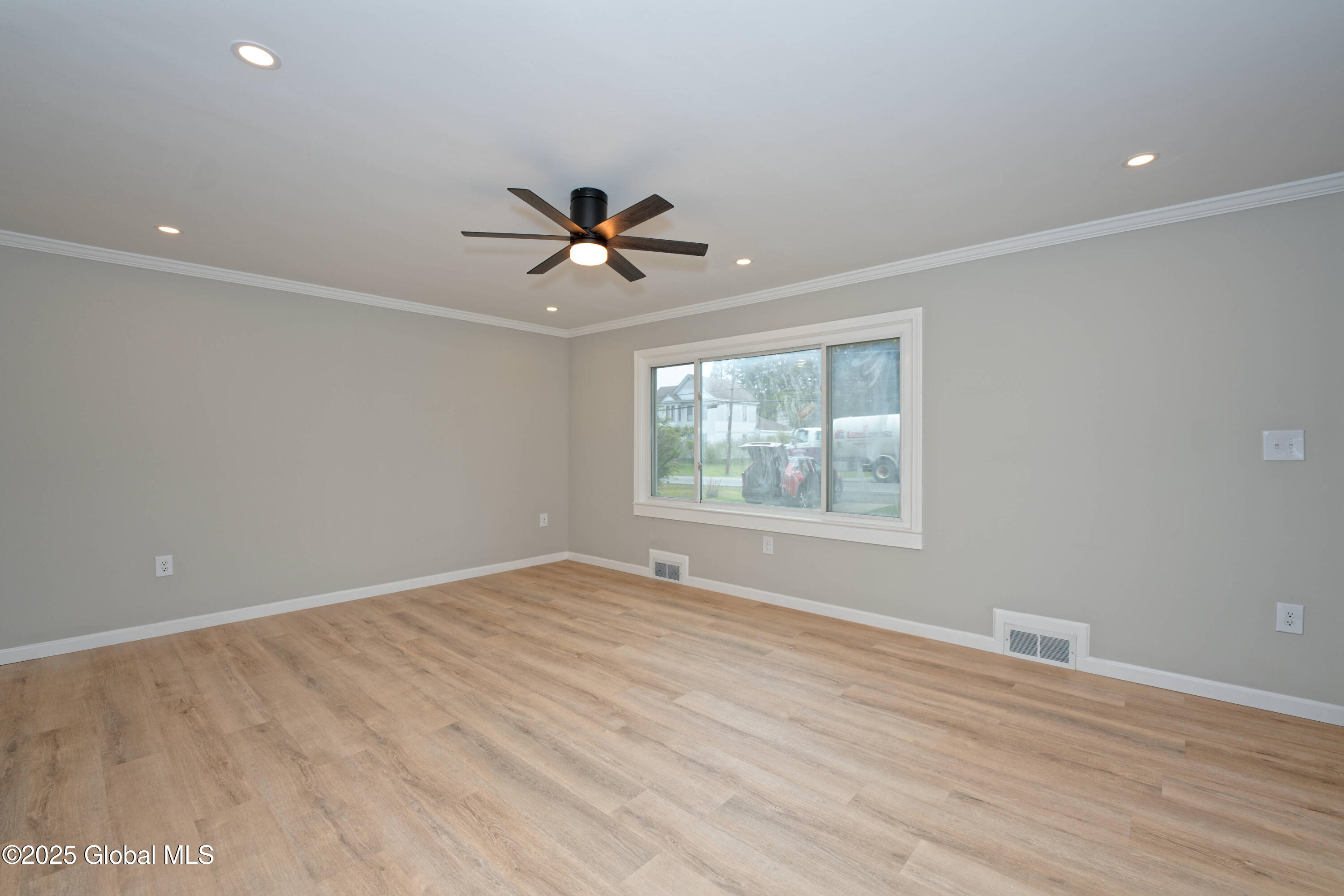 2775 Curry Road Guilderland, NY 12303 - Photo 7 of 46 1 Livingroom 1