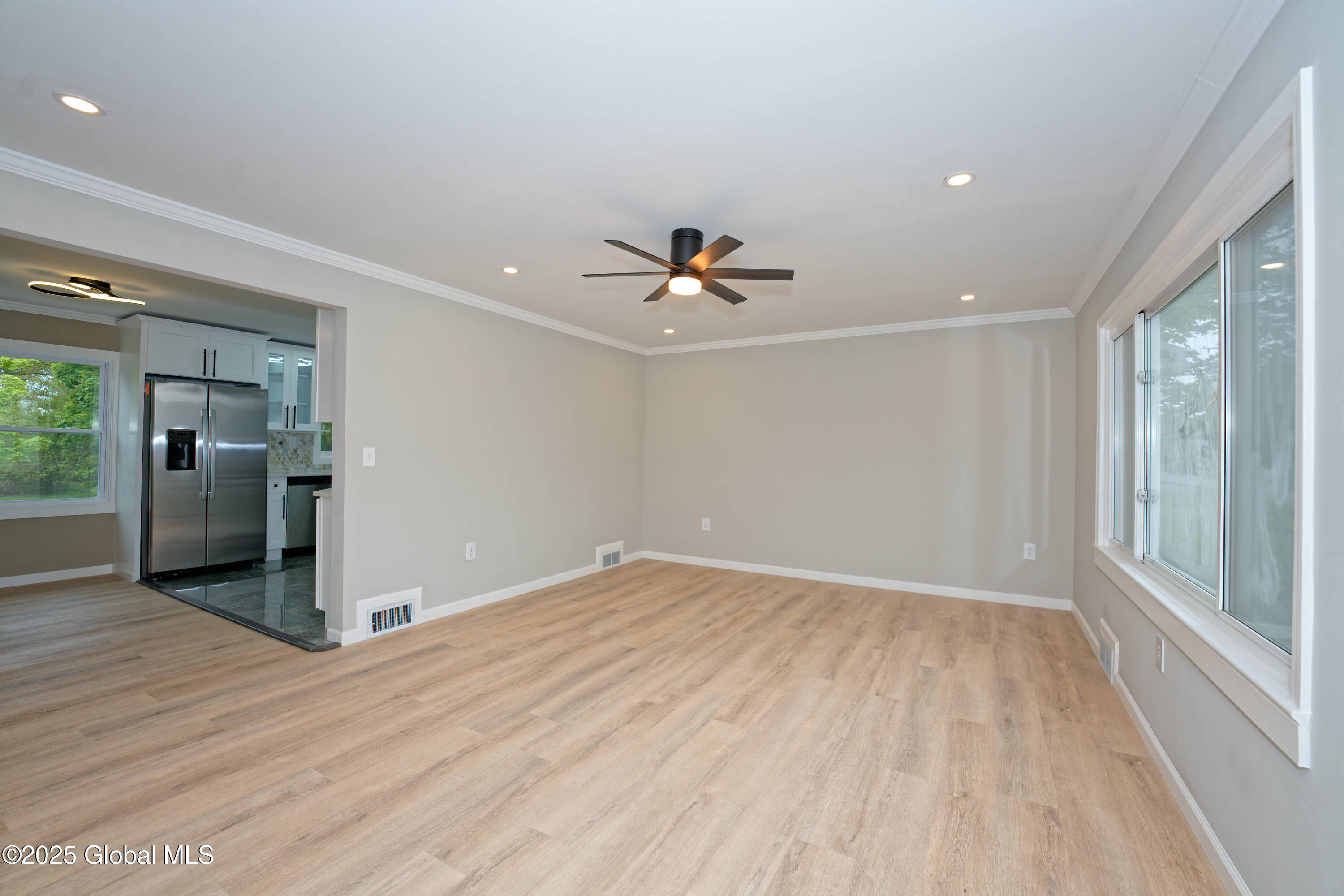 2775 Curry Road Guilderland, NY 12303 - Photo 8 of 46 1 Livingroom 2