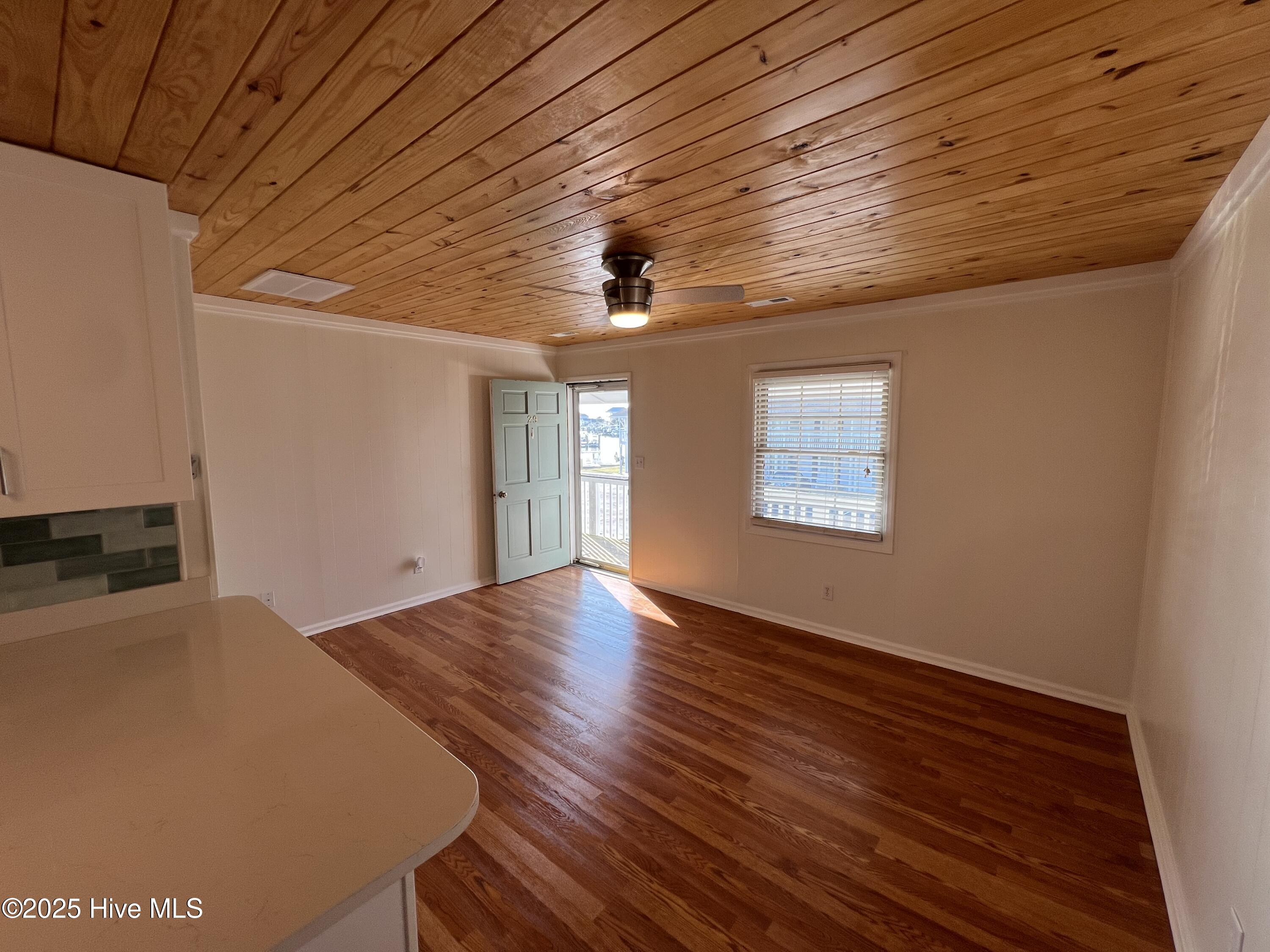 127 Old Causeway Road, Unit 29 Atlantic Beach, NC 28512 - Photo 2 of 15 Main Living Area