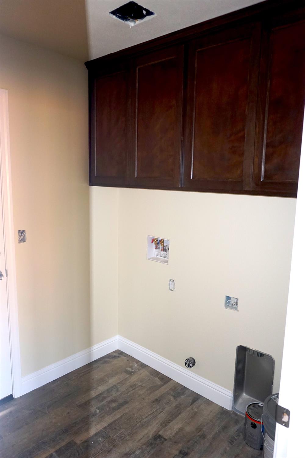1023 Riverside Drive Madera, CA 93638 - Photo 5 of 11 Gallery Image 5