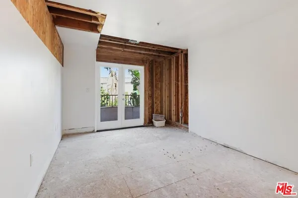 a view of empty room