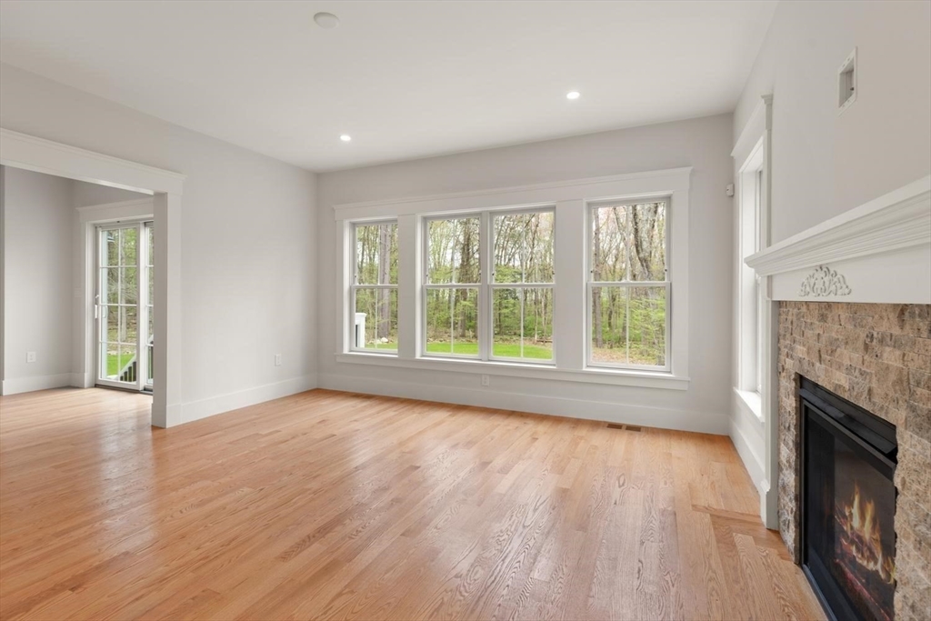 16 R Eldor Drive Walpole, MA 02071 - Photo 7 of 40