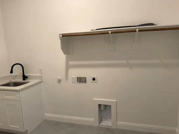 $3,600 | 1832 Noble Lane, Grand Prairie, TX 75052