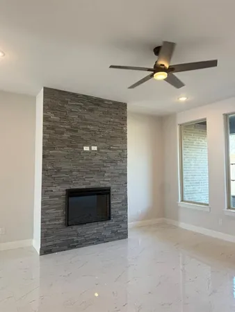 $3,600 | 1832 Noble Lane, Grand Prairie, TX 75052