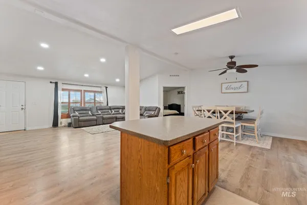 $450,000 | 508 Silver Beach Drive, Jerome, ID 83338