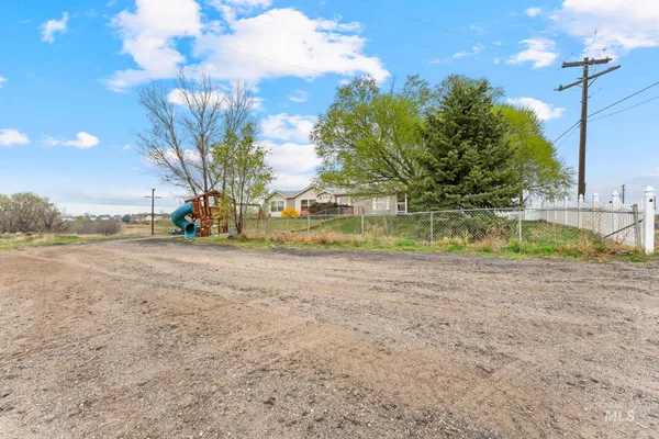 $450,000 | 508 Silver Beach Drive, Jerome, ID 83338