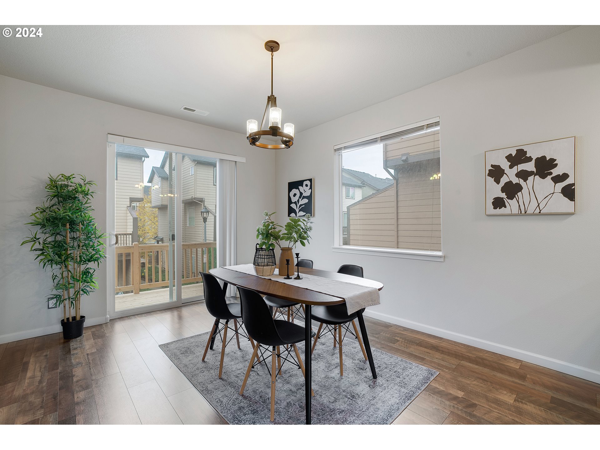 4835 Southeast Davis Road Hillsboro, OR 97123 - Photo 11 of 32 Gallery Image 11