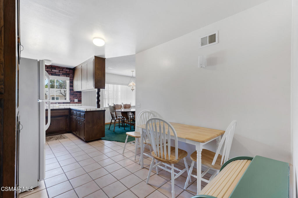 3493 Amarillo Avenue Simi Valley, CA 93063 - Photo 17 of 49