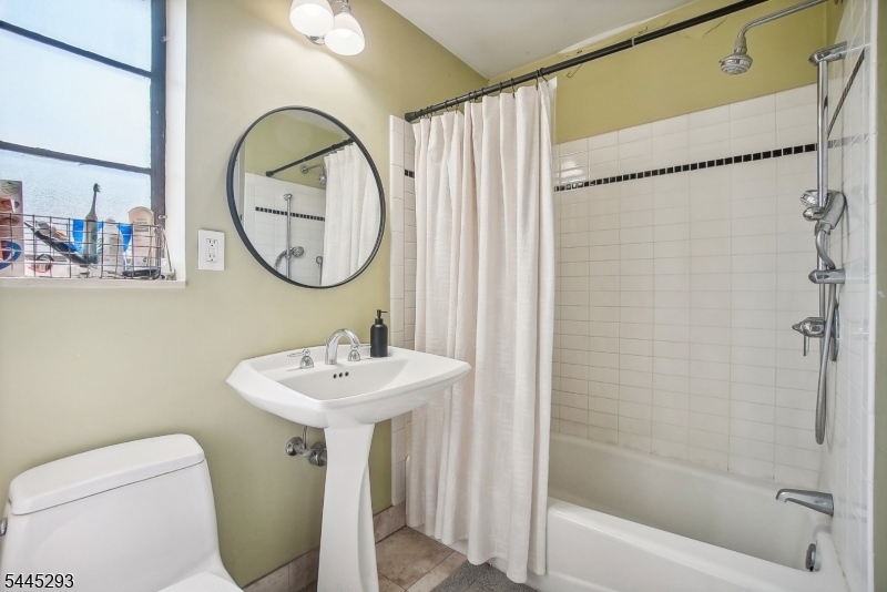 93 Troy Drive, Unit D Springfield, NJ 07081 - Photo 11 of 14