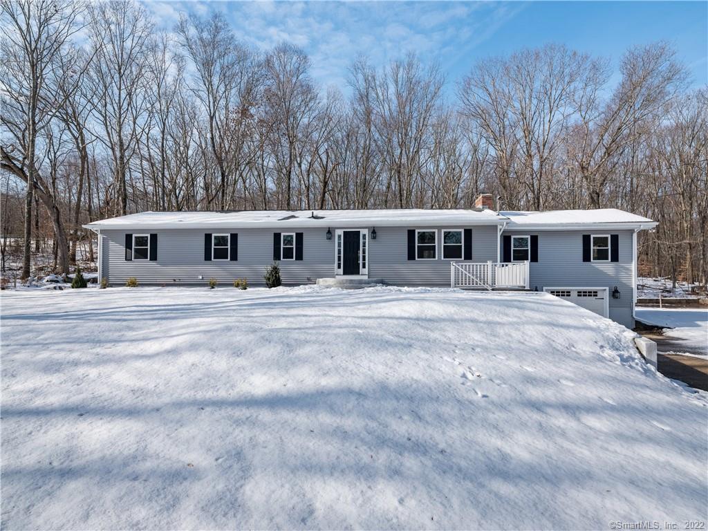 637 Killingworth Road Haddam, CT 06441 - Photo 1 of 1 Welcome to 637 Killingworth Road!