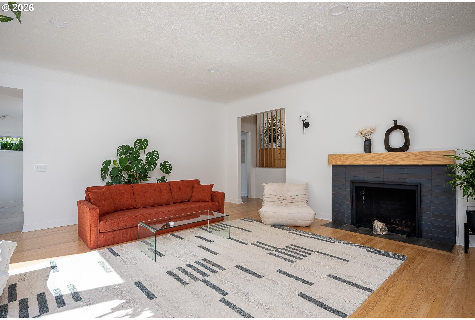 3590 Southwest Patton Road Portland, OR 97221 - Photo 11 of 44 Gallery Image 11