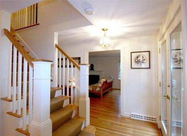 120 Thunder Road Sudbury, MA 01776 - Photo 3 of 29 Gallery Image 3