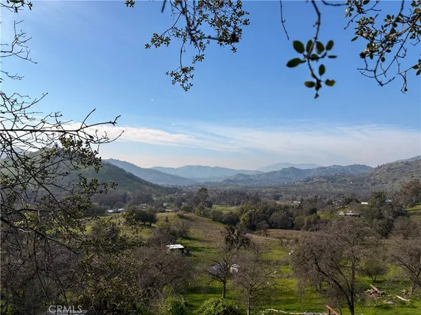 $419,000 | 38758 Aster Lane, Squaw Valley, CA 93675