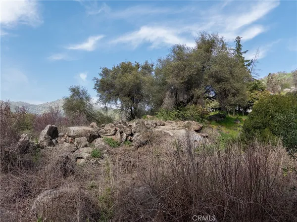 $419,000 | 38758 Aster Lane, Squaw Valley, CA 93675