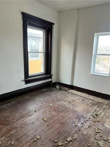 $170,000 | 2327 Park Avenue, Kansas City, MO 64127