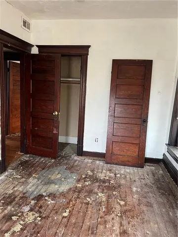 $170,000 | 2327 Park Avenue, Kansas City, MO 64127