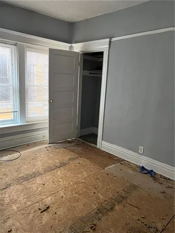 $170,000 | 2327 Park Avenue, Kansas City, MO 64127