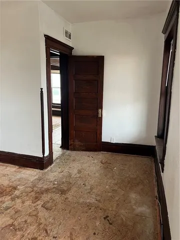 $170,000 | 2327 Park Avenue, Kansas City, MO 64127