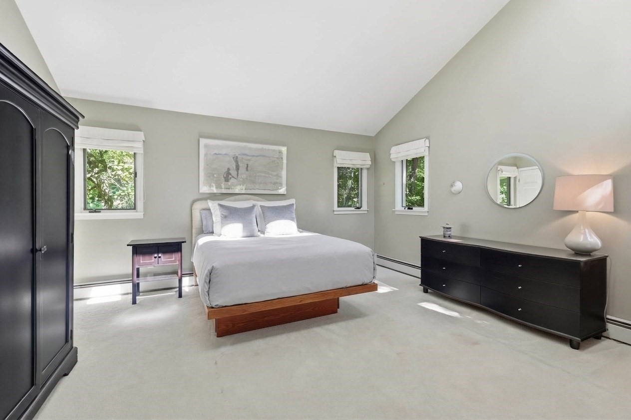 52 Hickory Road Sudbury, MA 01776 - Photo 22 of 42 Gallery Image 22