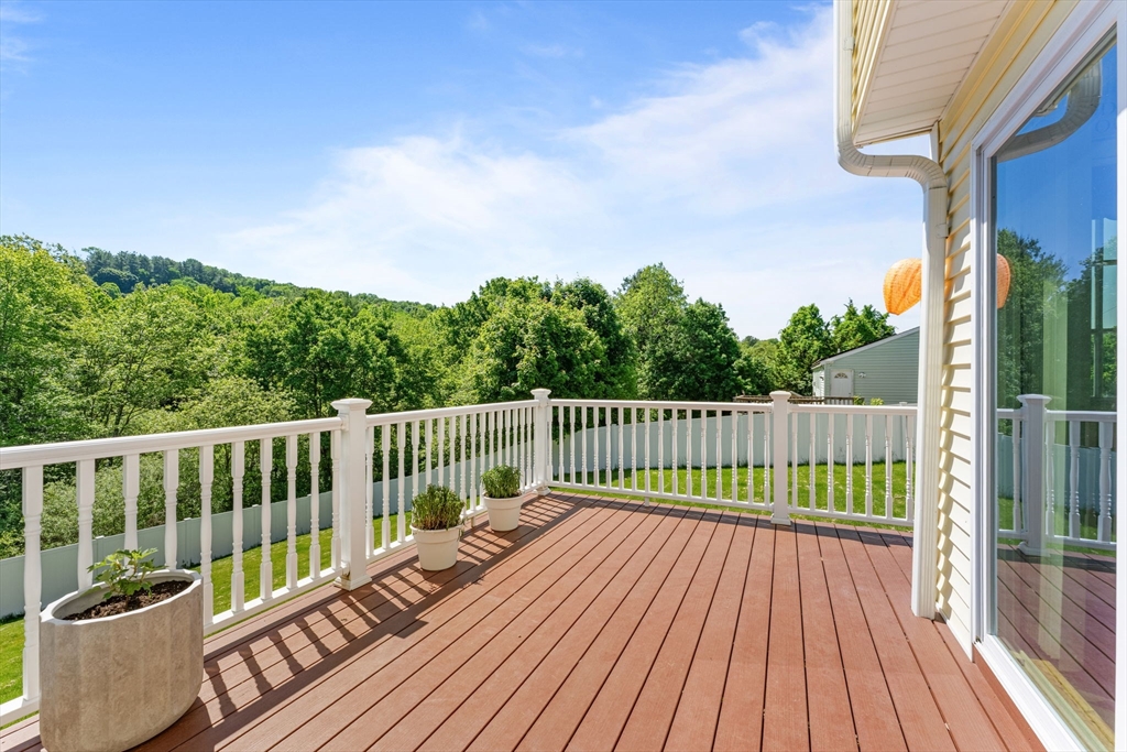 15 Old Farm Road Spencer, MA 01562 - Photo 38 of 42