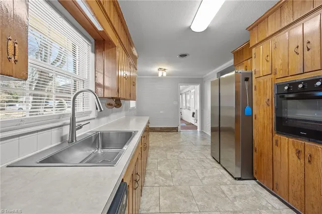 $255,000 | 3805 Littlebrook Drive, Clemmons, NC 27012