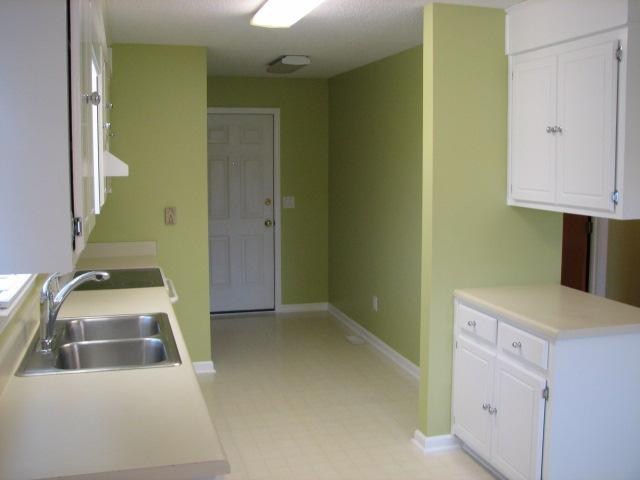412 Quincy Road Seneca, SC 29678 - Photo 12 of 16 Gallery Image 12
