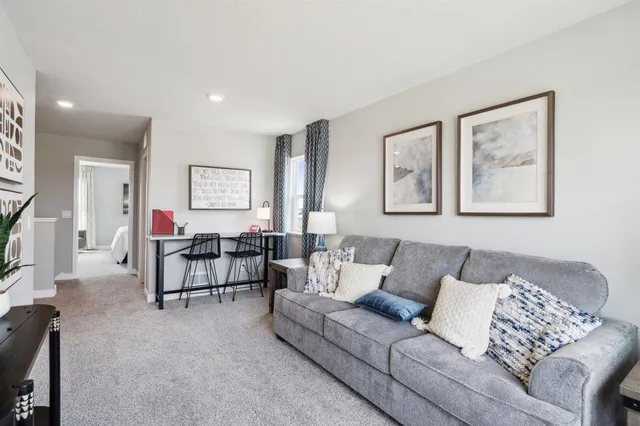 $469,990 | 1010 Goldenrod Trail, Waconia, MN 55387