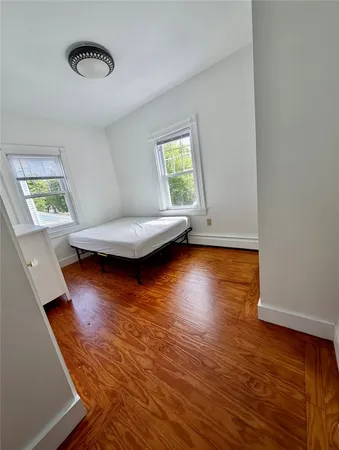 $3,600 | 18 Bedlow Avenue, Newport, RI 02840