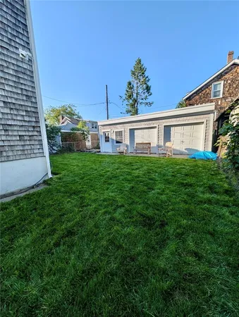 $3,600 | 18 Bedlow Avenue, Newport, RI 02840