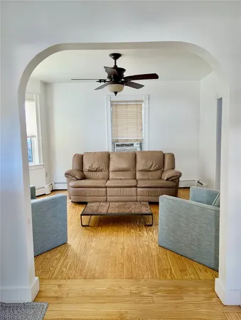 $3,600 | 18 Bedlow Avenue, Newport, RI 02840