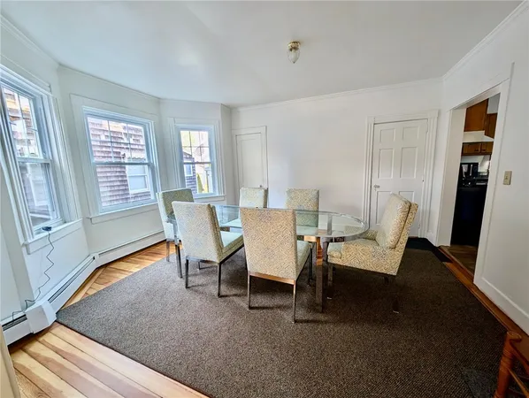 $3,600 | 18 Bedlow Avenue, Newport, RI 02840