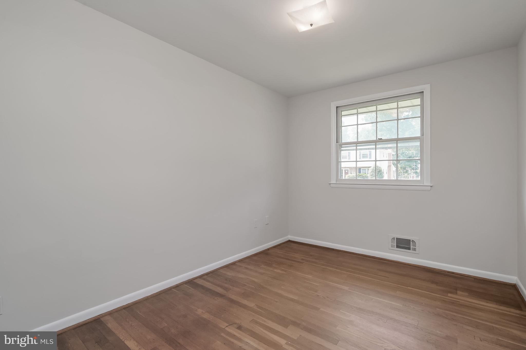61 Belfast Road Lutherville-Timonium, MD 21093 - Photo 25 of 36 Third Bedroom