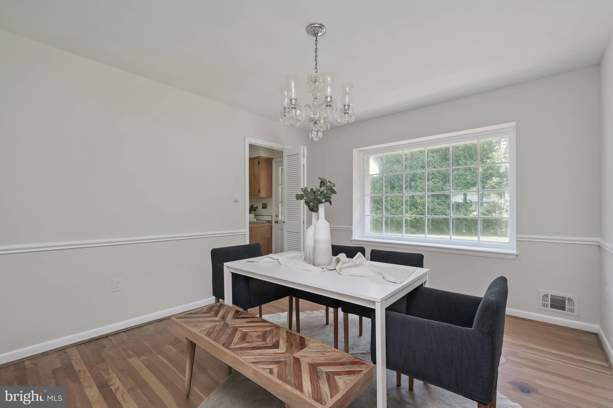 61 Belfast Road Lutherville-Timonium, MD 21093 - Photo 10 of 36 Dining Room