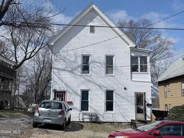 $199,900 | 50 Montgomery Street, Gloversville, NY 12078