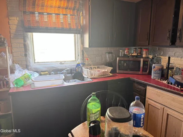 $199,900 | 50 Montgomery Street, Gloversville, NY 12078