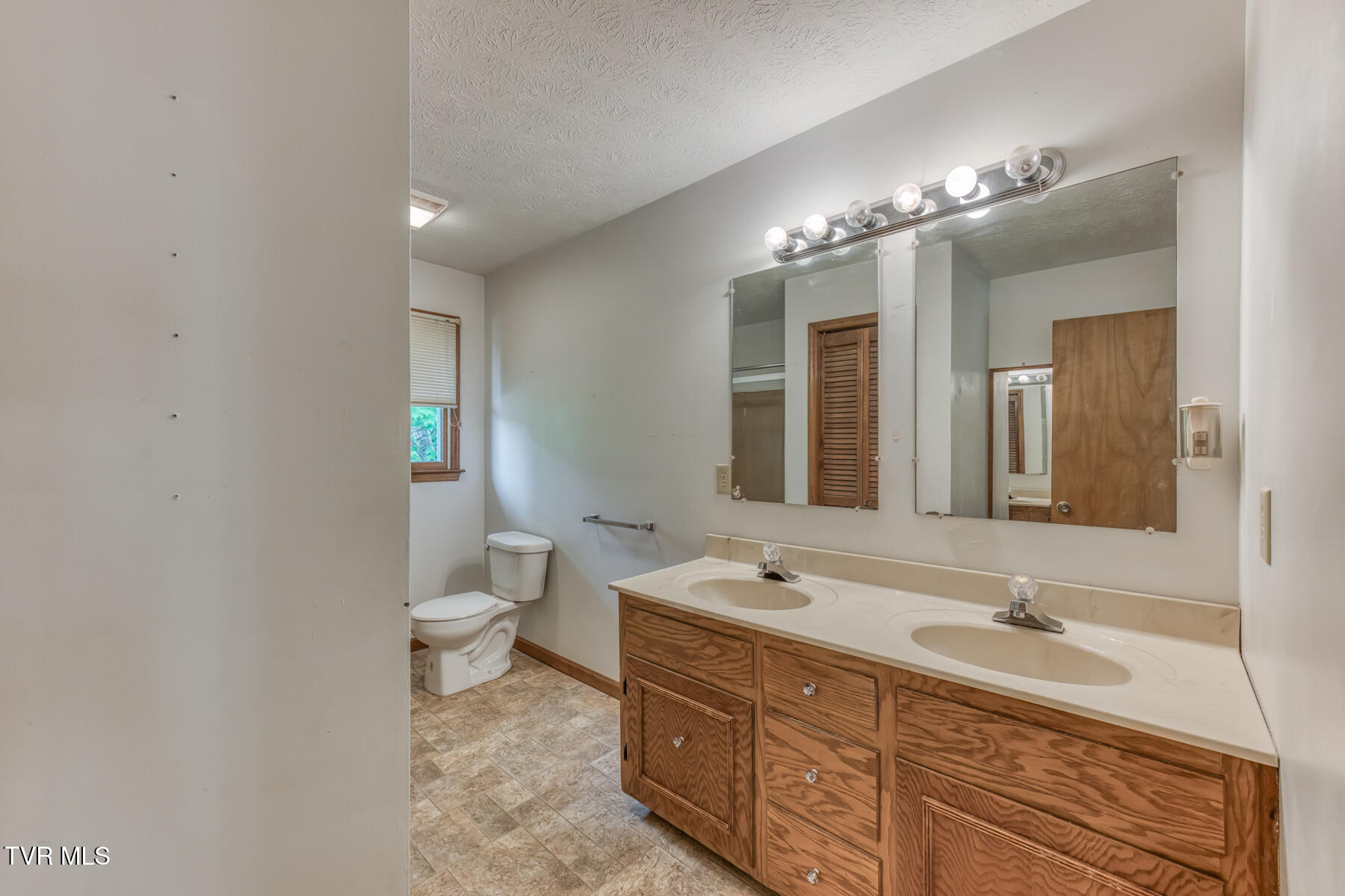 153 Adams Road Mountain City, TN 37683 - Photo 30 of 73 153 Adams Rd-30