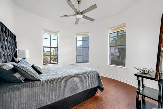 $3,900 | 215 Center Street, Unit 311, San Antonio, TX 78202