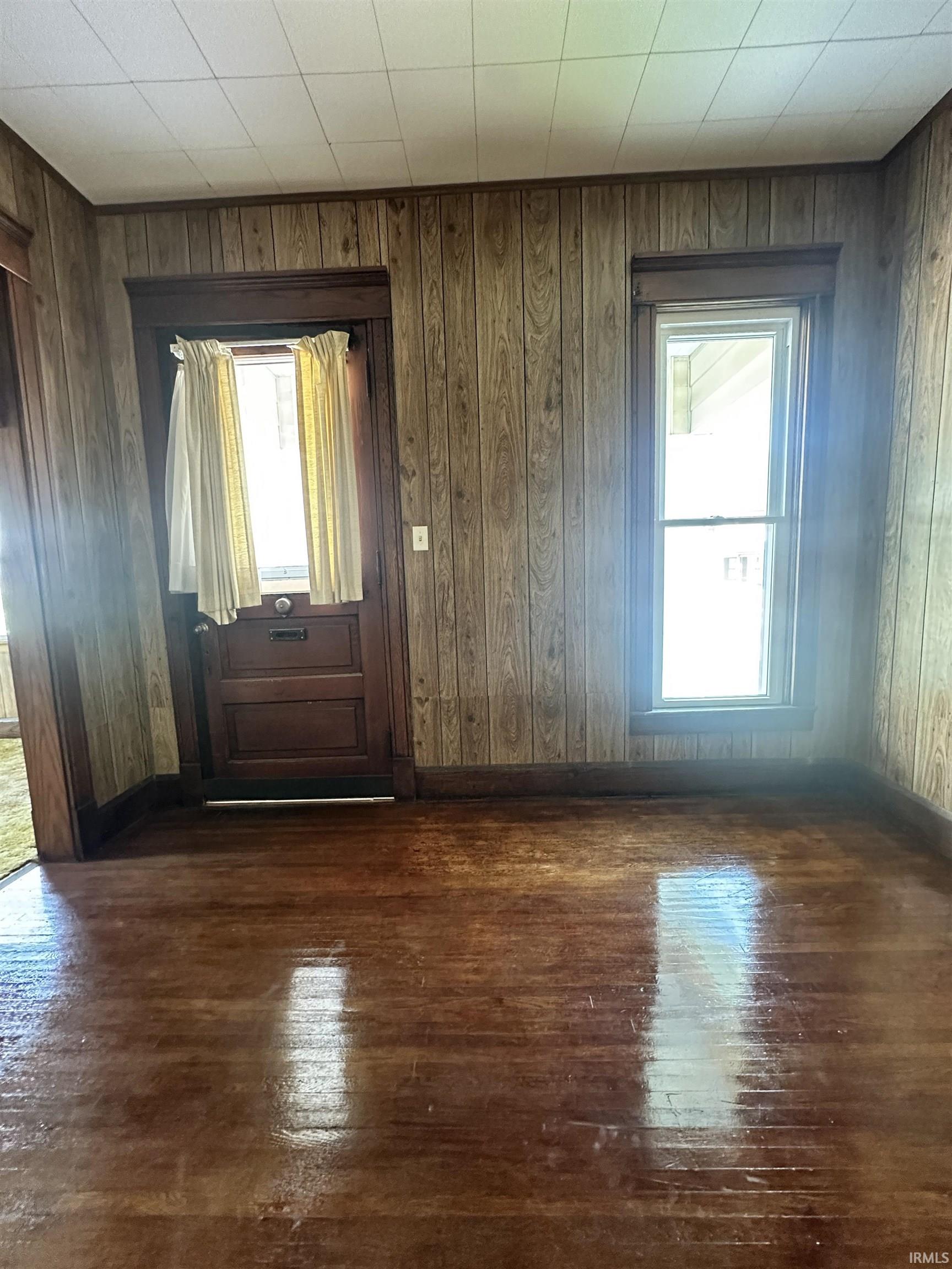 235 South Seminary Street Princeton, IN 47670 - Photo 2 of 38