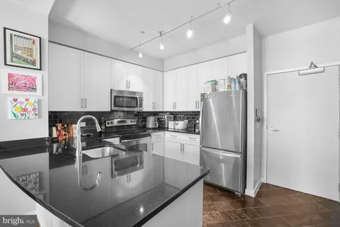 $550,000 | 437 New York Avenue Northwest, Unit 1209, Washington, DC 20001