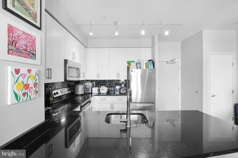 $550,000 | 437 New York Avenue Northwest, Unit 1209, Washington, DC 20001