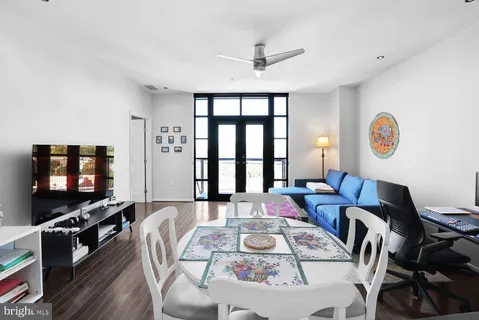 $550,000 | 437 New York Avenue Northwest, Unit 1209, Washington, DC 20001