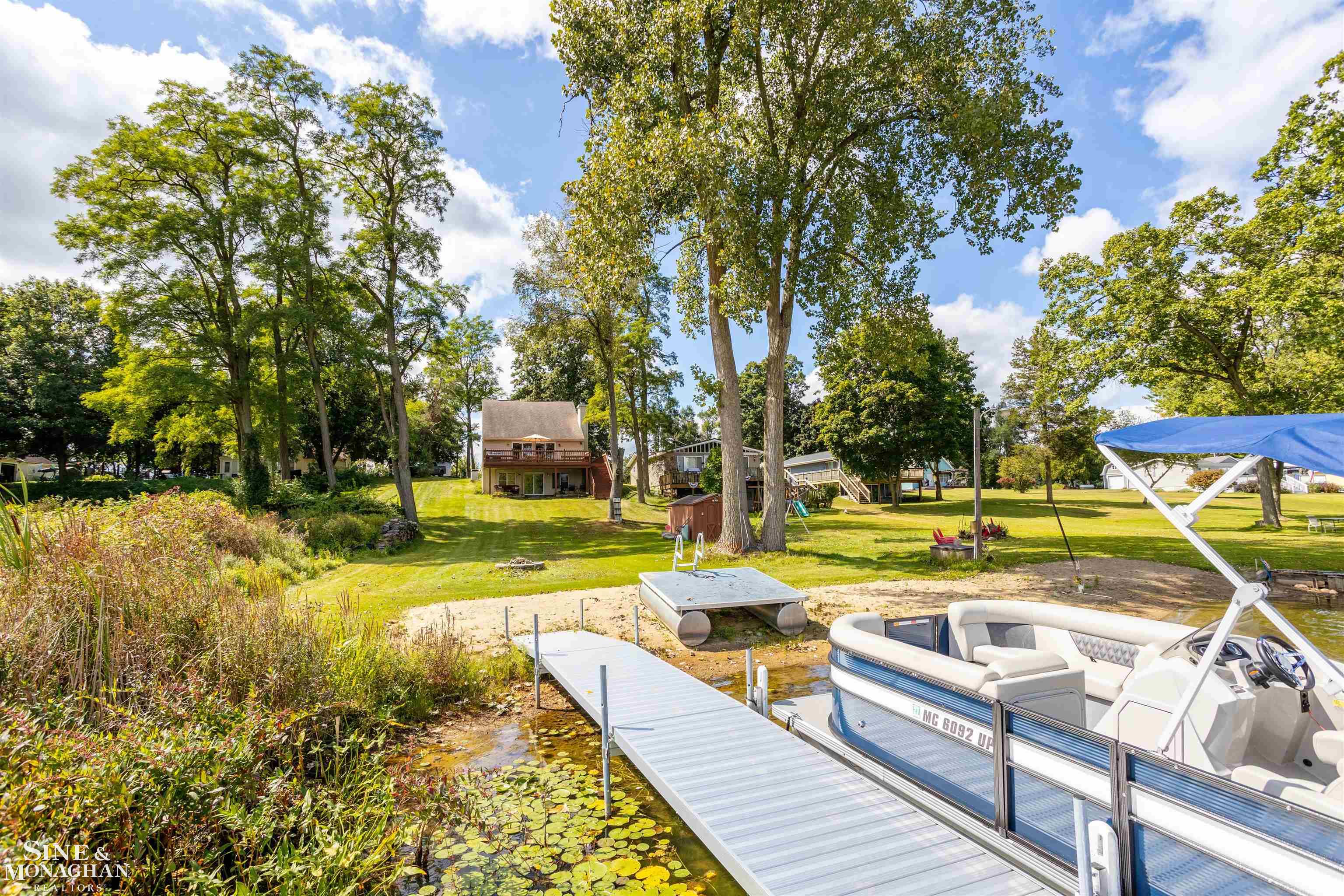 2771 Hemlock Road Quincy, MI 49082 - Photo 3 of 52