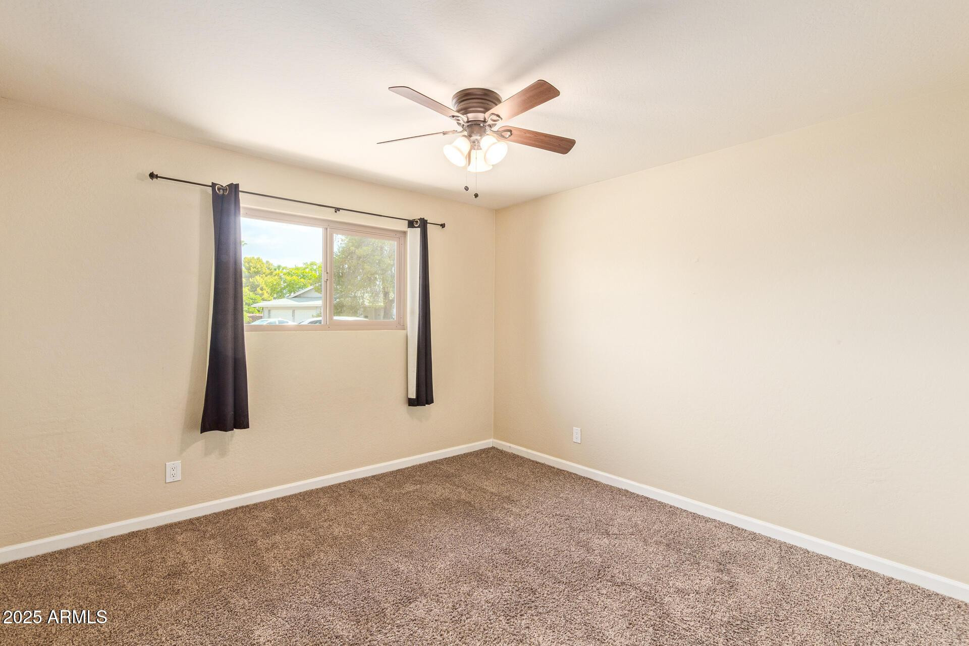 319 East Riviera Drive Tempe, AZ 85282 - Photo 21 of 30