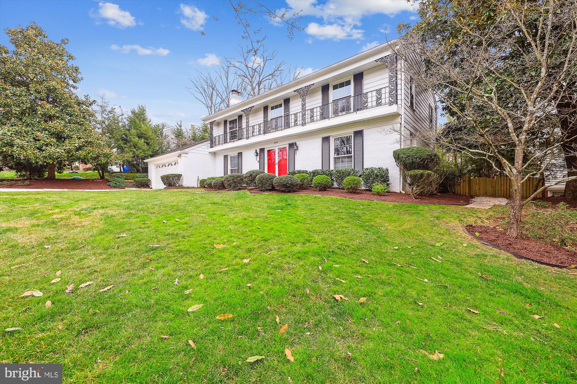 8500 Fox Run Potomac, MD 20854 - Photo 53 of 61 Front Elevation