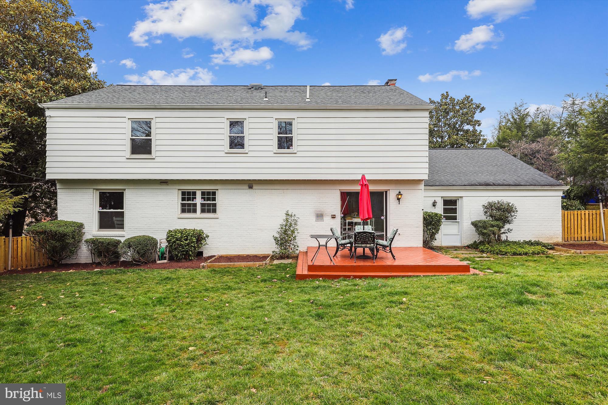 8500 Fox Run Potomac, MD 20854 - Photo 54 of 61 Back Elevation