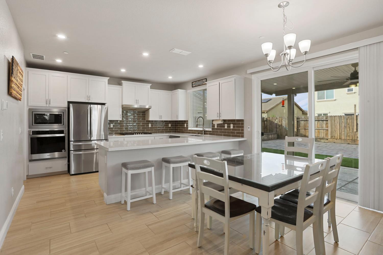 2905 Zinnia Way Lodi, CA 95242 - Photo 12 of 46