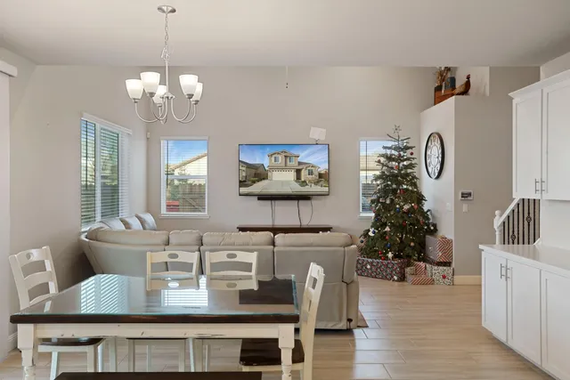 $699,950 | 2905 Zinnia Way, Lodi, CA 95242