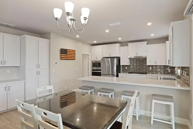 $699,950 | 2905 Zinnia Way, Lodi, CA 95242