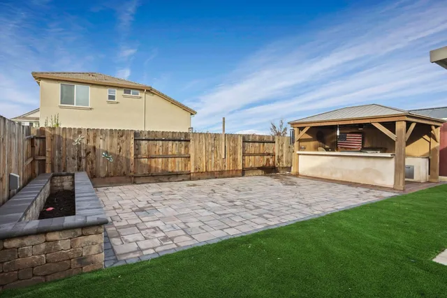 $699,950 | 2905 Zinnia Way, Lodi, CA 95242